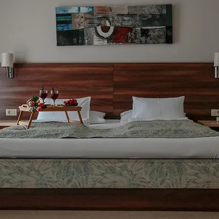 Boutique Ukus Hotel Tesanj