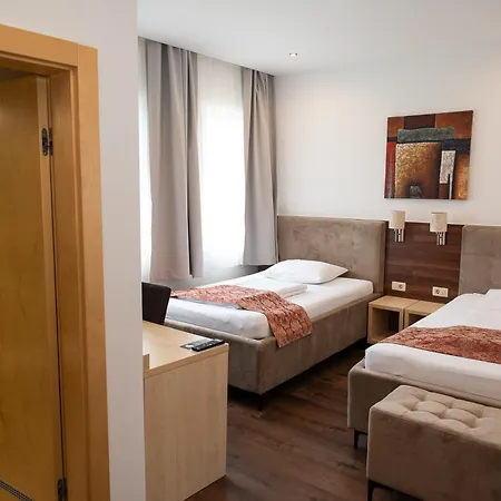Boutique Ukus 4*