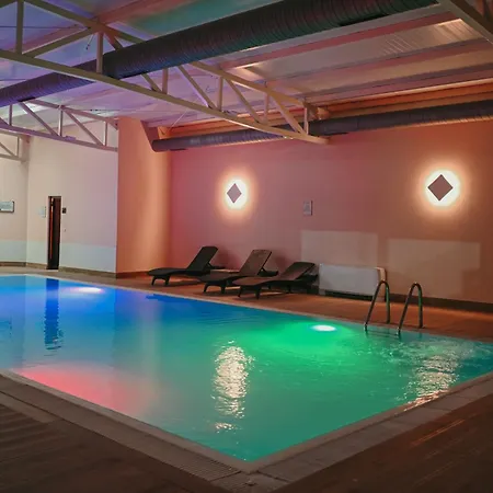Hotel Boutique Ukus 4*