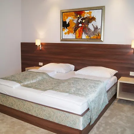 Boutique Ukus Tesanj