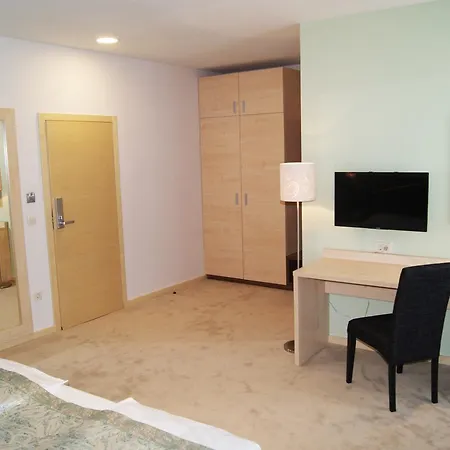 Boutique Ukus Tesanj